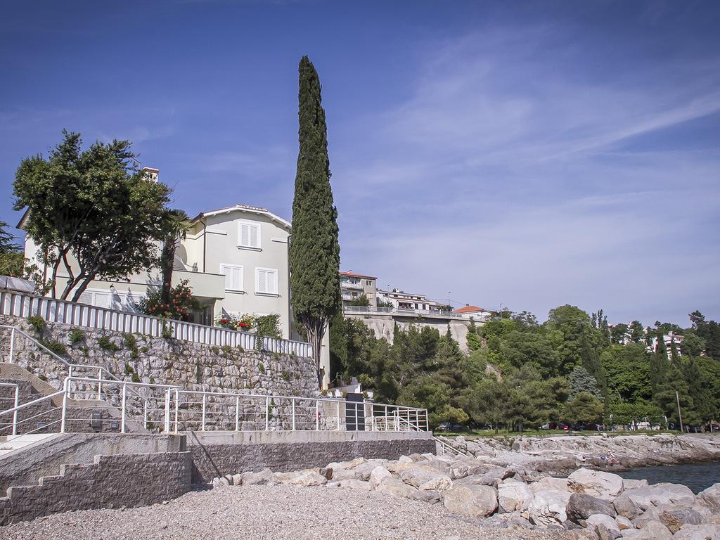 Apartments Villa Nora Rijeka Luaran gambar