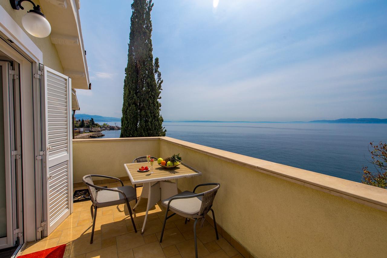 Apartments Villa Nora Rijeka Luaran gambar