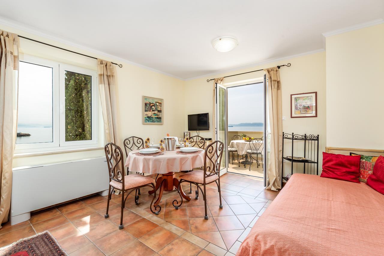 Apartments Villa Nora Rijeka Luaran gambar