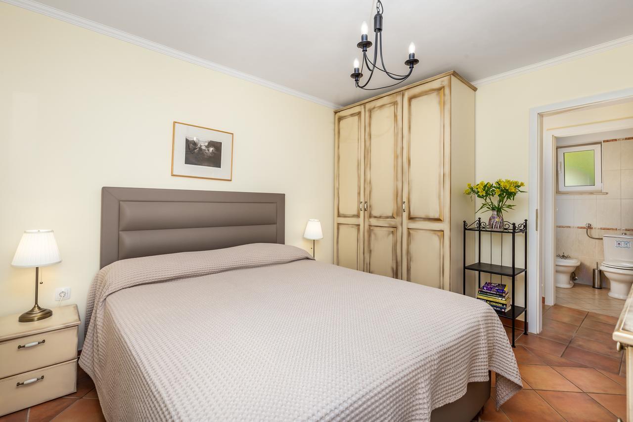 Apartments Villa Nora Rijeka Luaran gambar