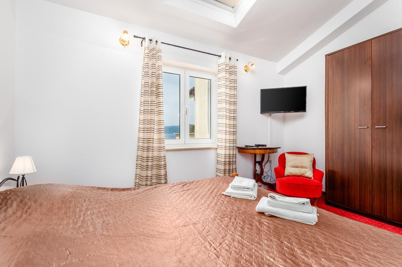 Apartments Villa Nora Rijeka Luaran gambar